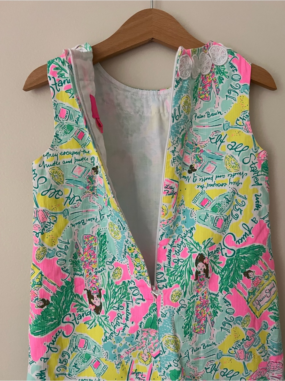 Lilly Pulitzer | Girls Pink Tropical Print Sleeveless Dress #004455 Size 5 - Picture 9 of 13